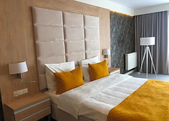 Hotel Ines