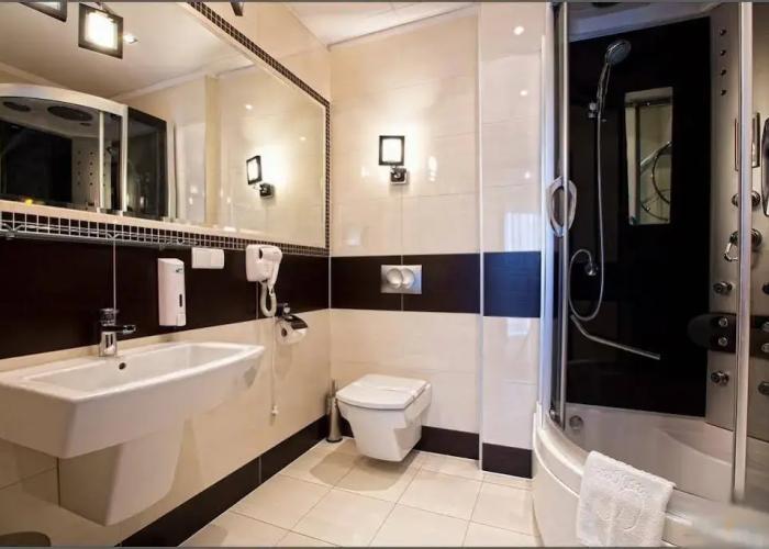 Hotel Ines