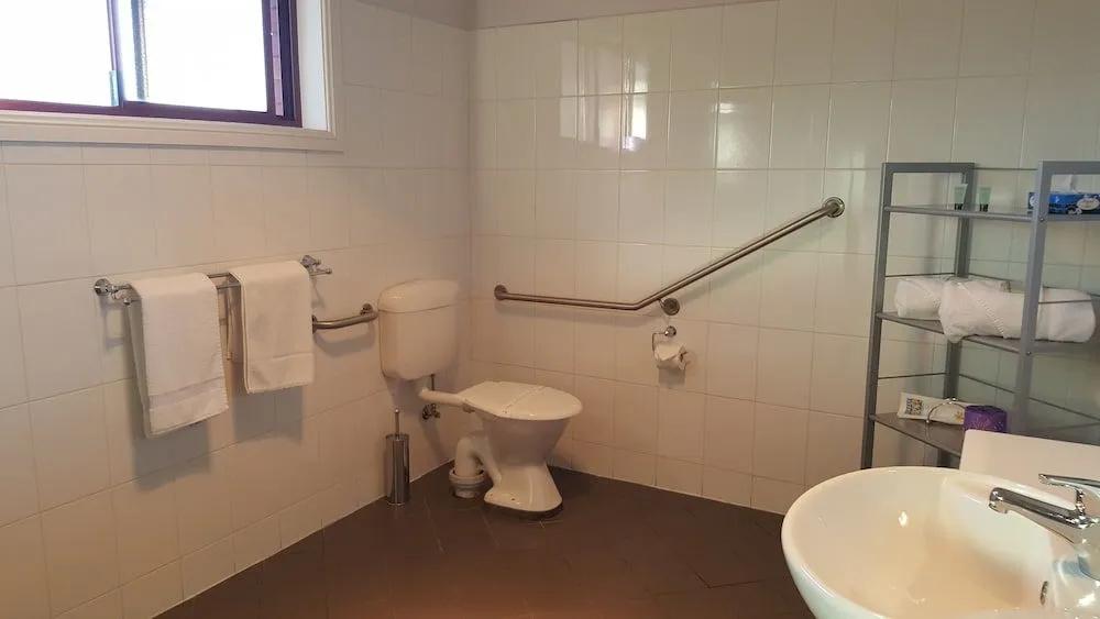 фото Gateway Motor Inn
