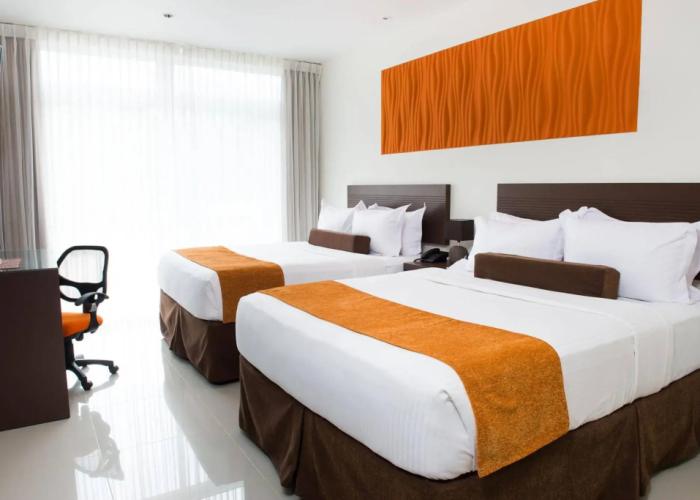 Hotel Latitud 15