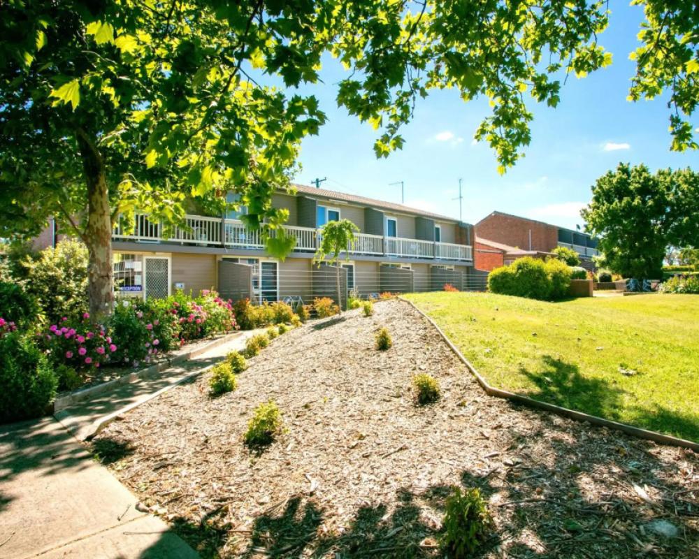 фото Bathurst Studio Apartments
