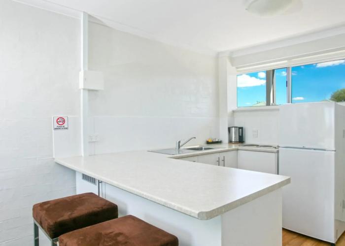 Bathurst Studio Apartments