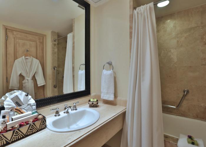 Real InterContinental San Pedro Sula at Multiplaza Mall by IHG