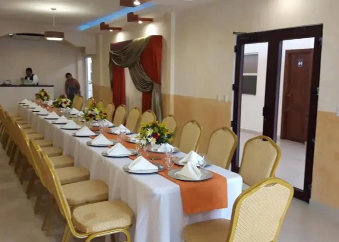 Veranda Hotel