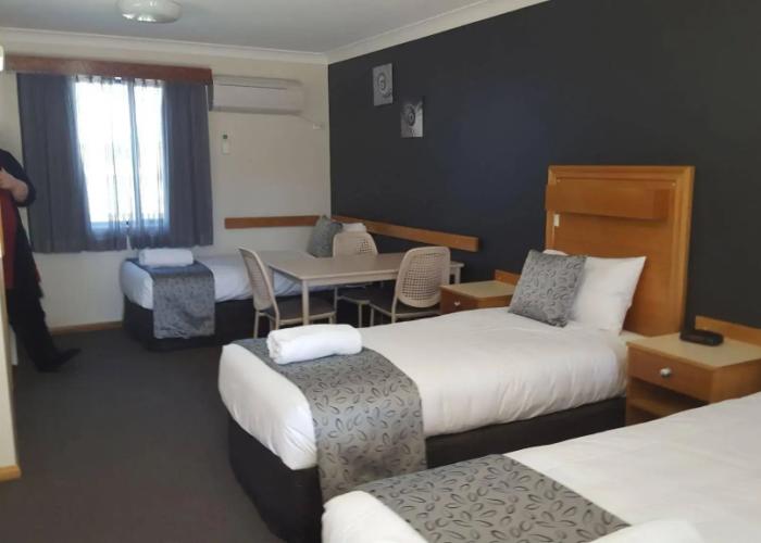 Gold Panner Motor Inn