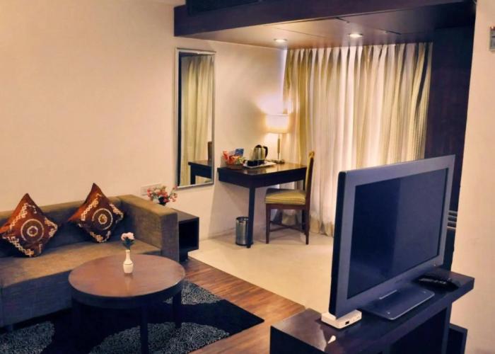 Hotel Clarks Collection Bhavnagar