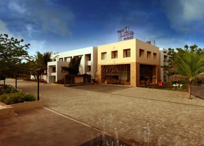 Top3 Lords Resort Bhavnagar