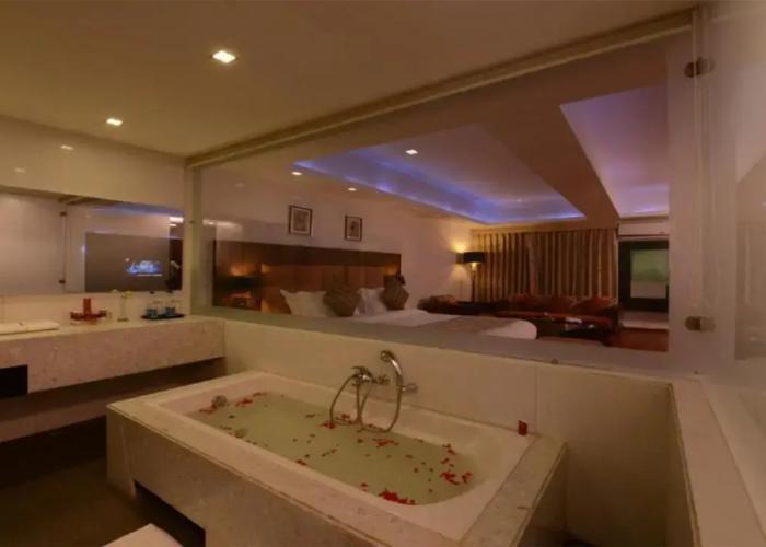 Top3 Lords Resort Bhavnagar