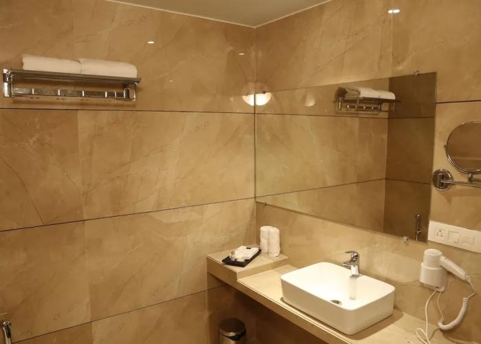 Hotel Virgo Sumeru
