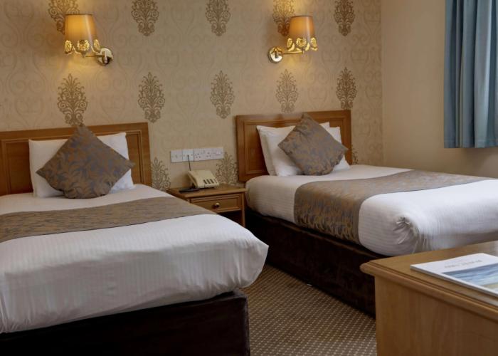 Bridge House Hotel