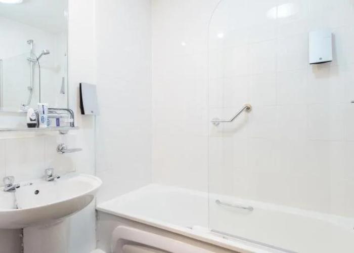 PREMIER SUITES Birmingham