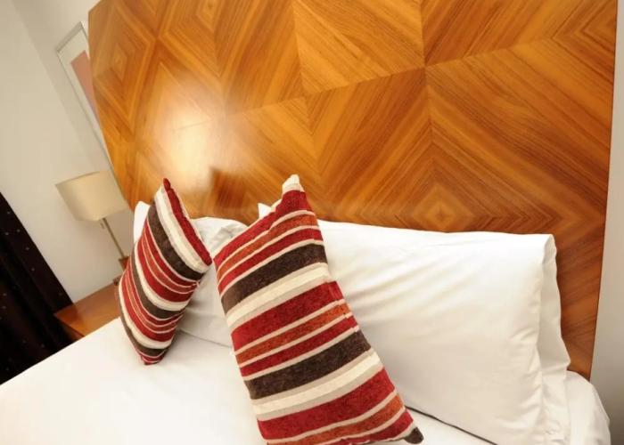 PREMIER SUITES Birmingham