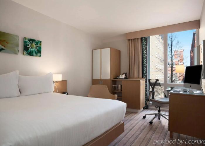 Hilton Garden Inn Birmingham Brindley Place