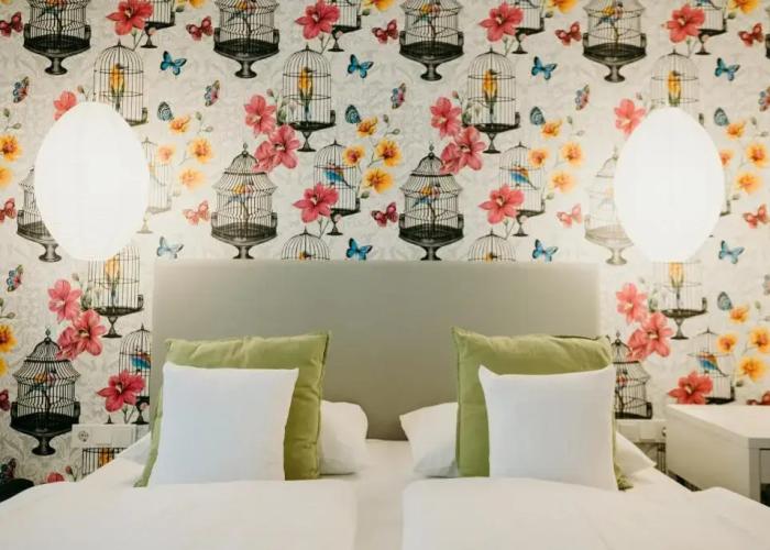 Hotel Crystal
