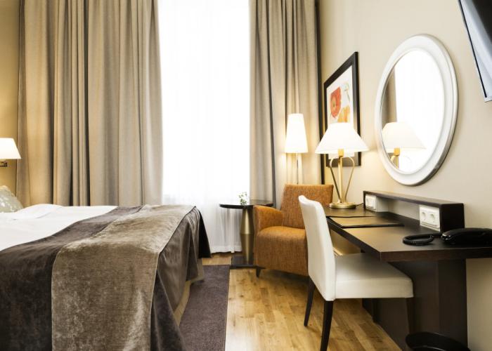 Elite Hotel Knaust