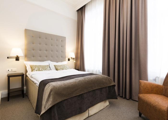 Elite Hotel Knaust