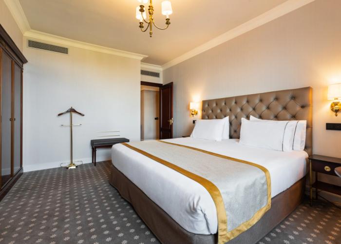 Eurostars Hotel Real