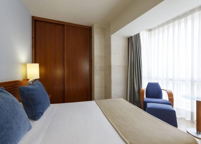 Vincci Puertochico Hotel