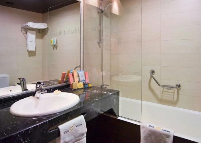 Abba Santander Hotel