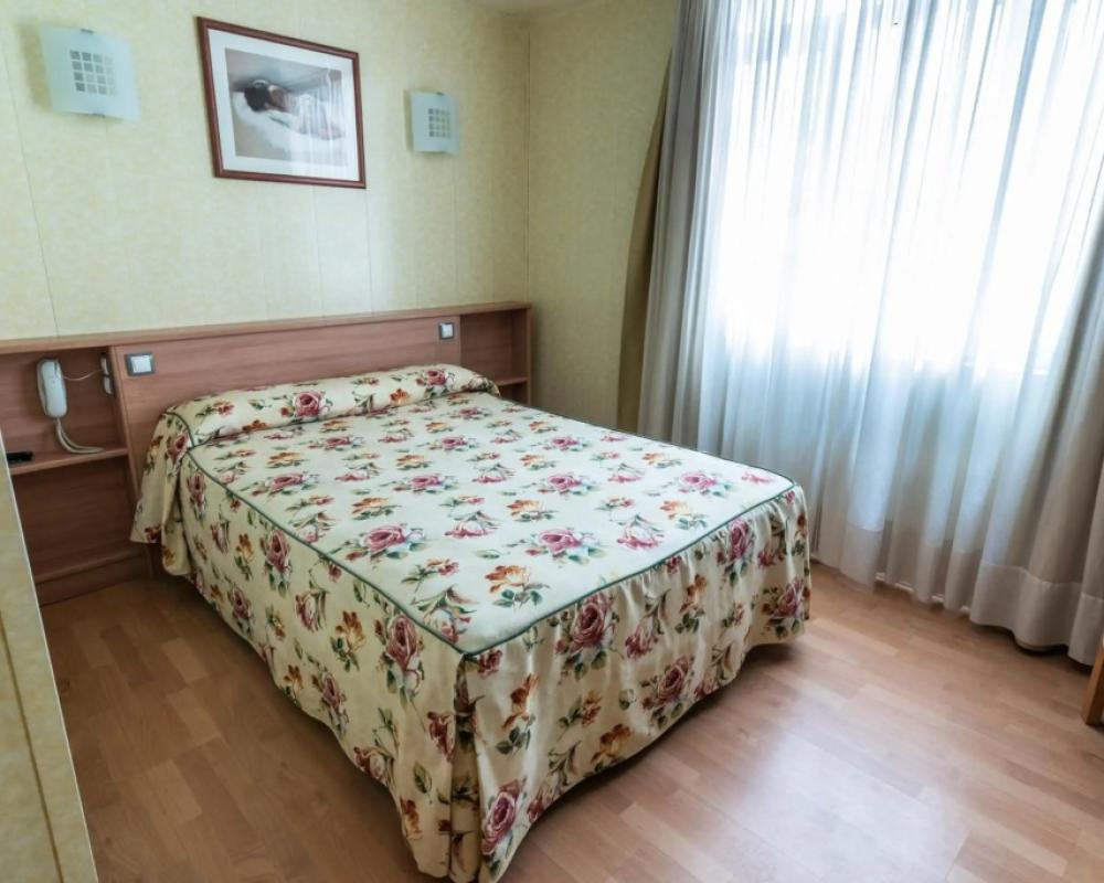 фото Hotel Bedoya