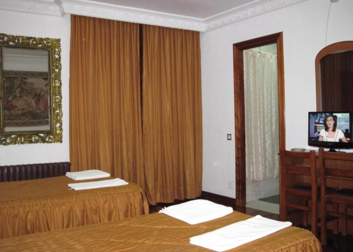 Hotel Antoyana