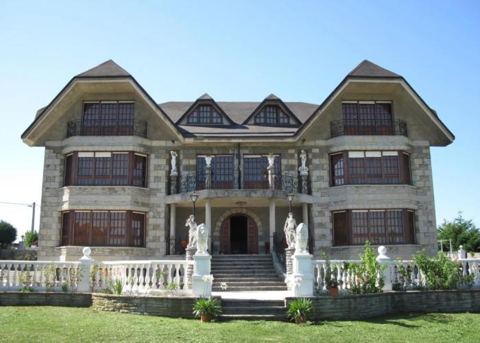 Hotel Antoyana