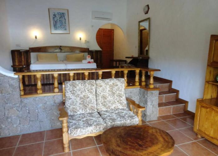 Lazare Picault Hotel