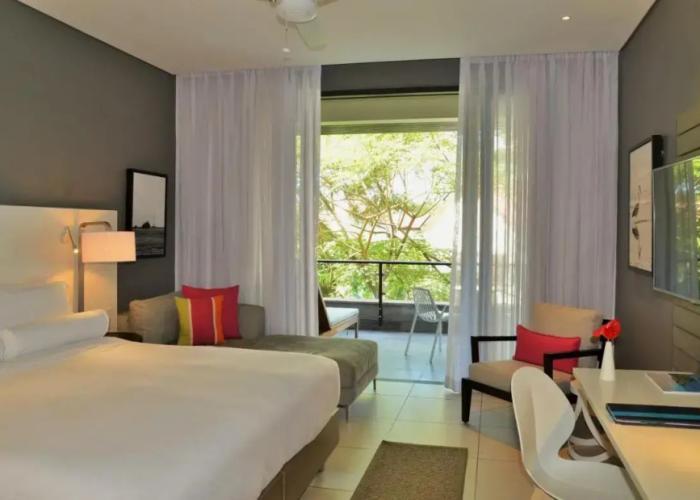 Eden Bleu Hotel