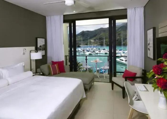 Eden Bleu Hotel
