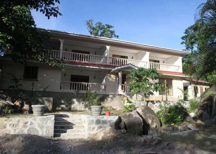 Forest Lodge Guest House