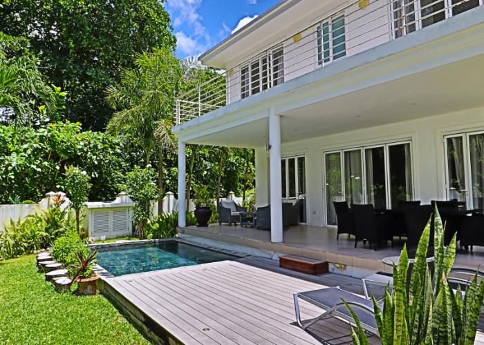 Blanc Villa