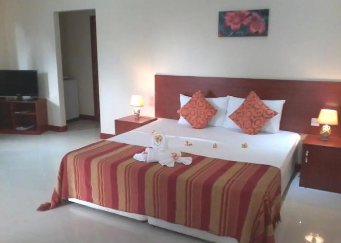 Precious Residence C - Self-catering Studio
