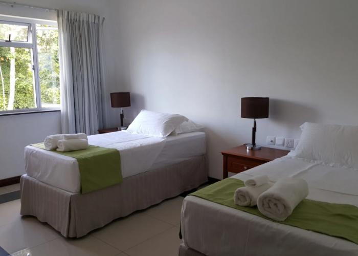 Bambous River Lodge