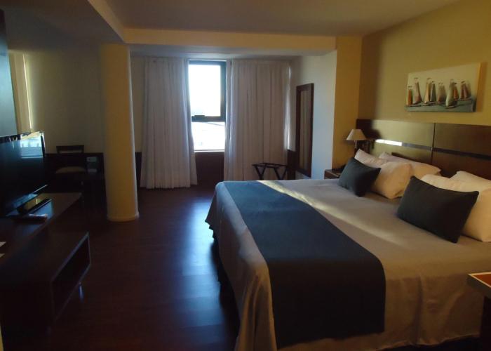 Hotel Puerto Amarras
