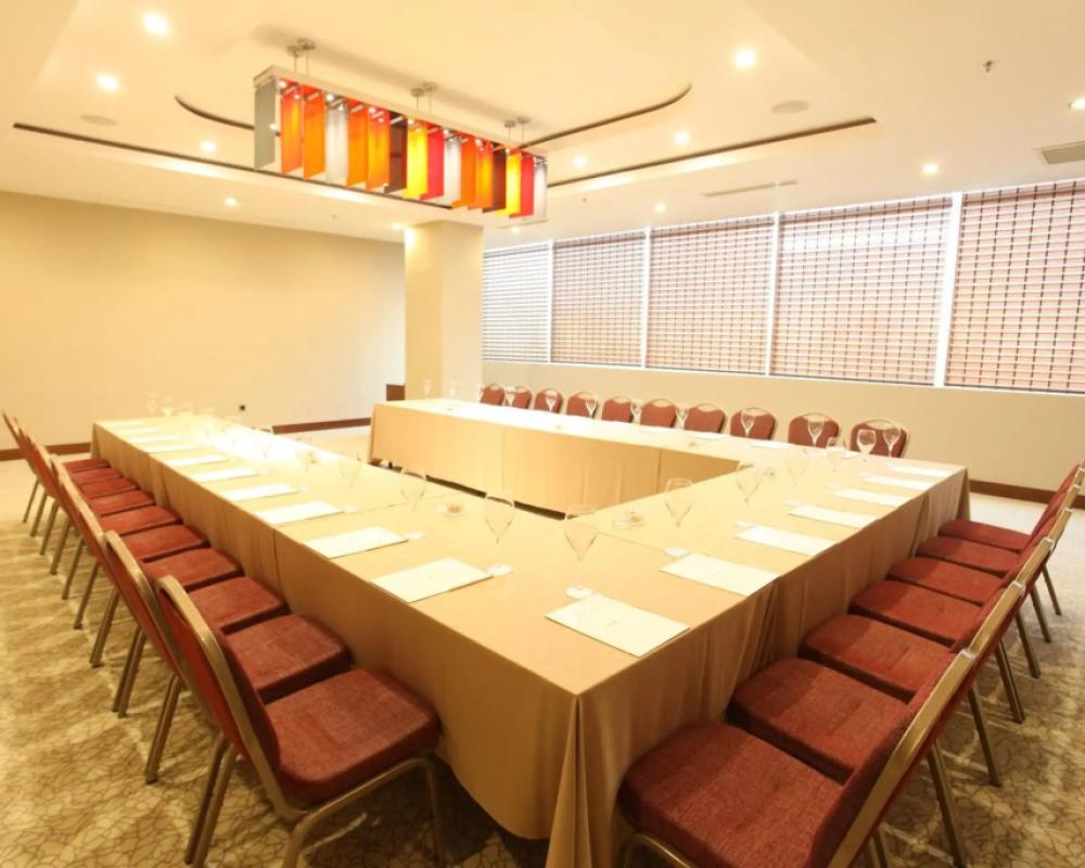 фото Nevali Hotel