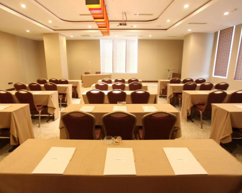 фото Nevali Hotel