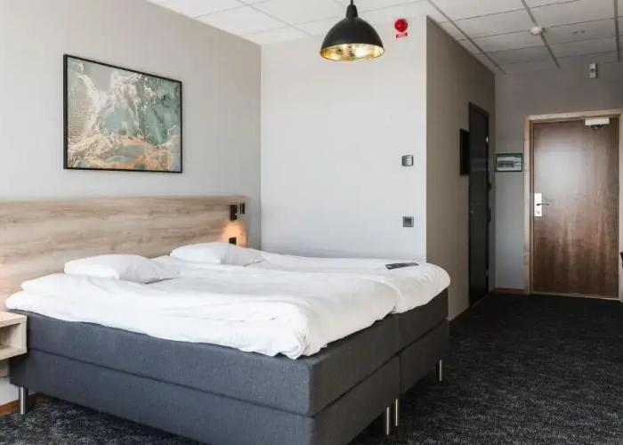 First Hotel Statt
