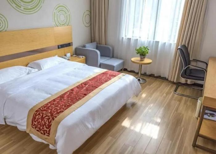 GreenTree Inn HePu Huanzhu South Road Transit Center Express Hotel