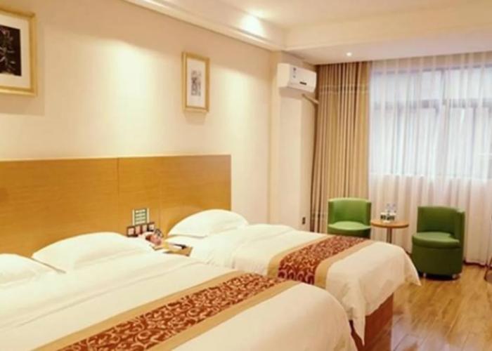 GreenTree Inn HePu Huanzhu South Road Transit Center Express Hotel