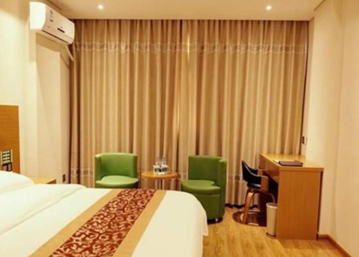GreenTree Inn HePu Huanzhu South Road Transit Center Express Hotel