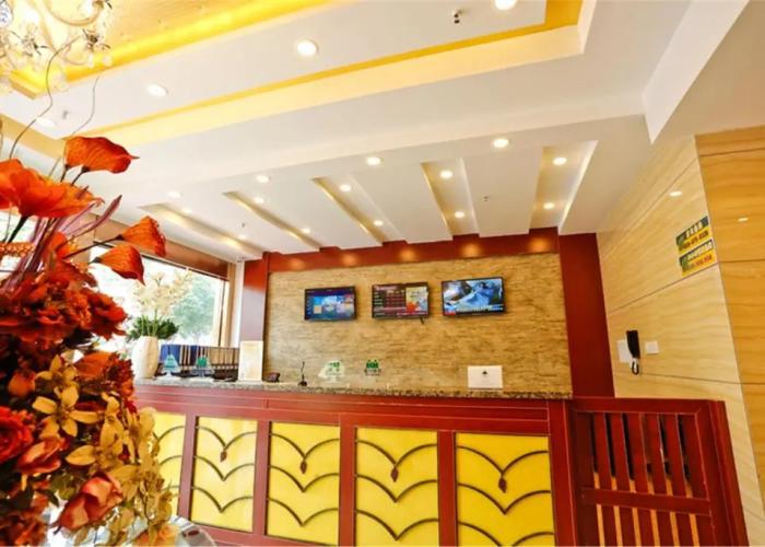 GreenTree Inn HePu Huanzhu South Road Transit Center Express Hotel