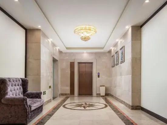 F Hotel(Beihai Avenue Store)