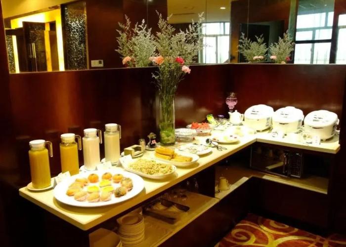 Red Forest Hotel Hepu