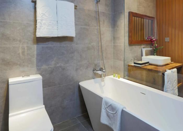 A&EM Art Hotel