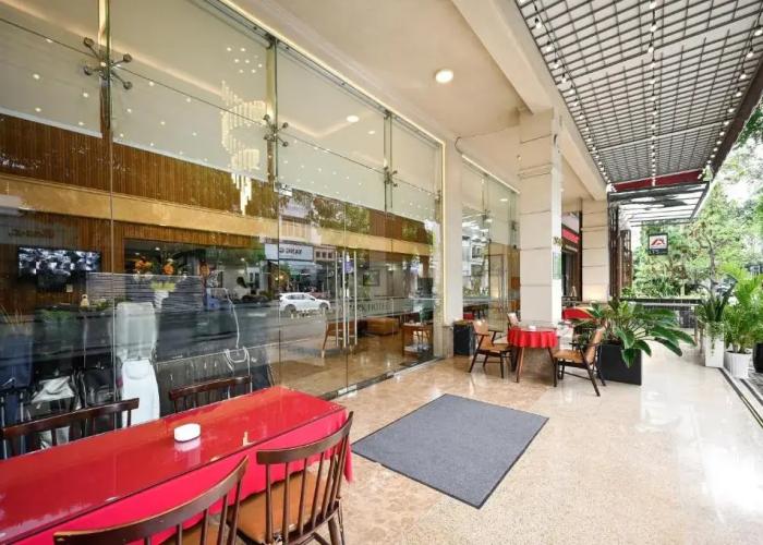 The River Park Hotel