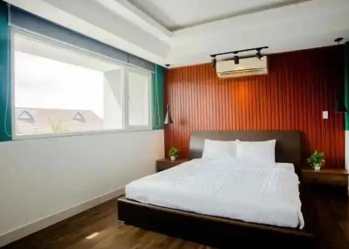 La Hotel Binh Tan