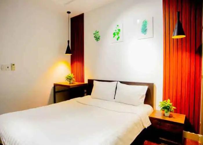 La Hotel Binh Tan