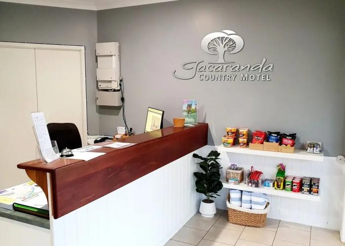 Jacaranda Country Motel