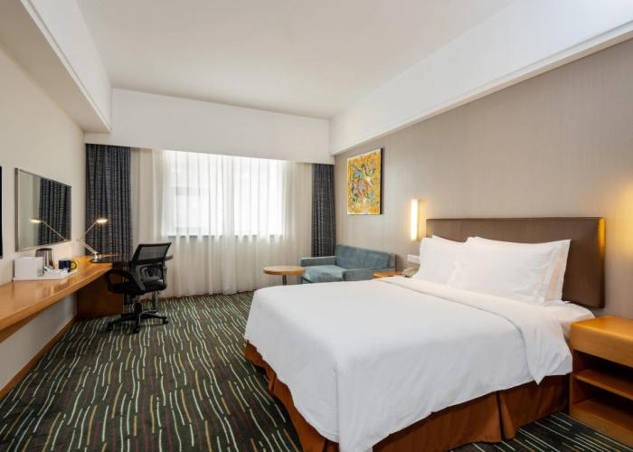 Holiday Inn Express Shanghai New Jinqiao by IHG
