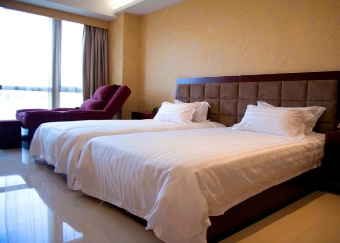 voco Shanghai Hongqiao Hub by IHG